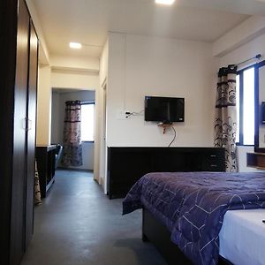 Deluxe King Room Top Floor